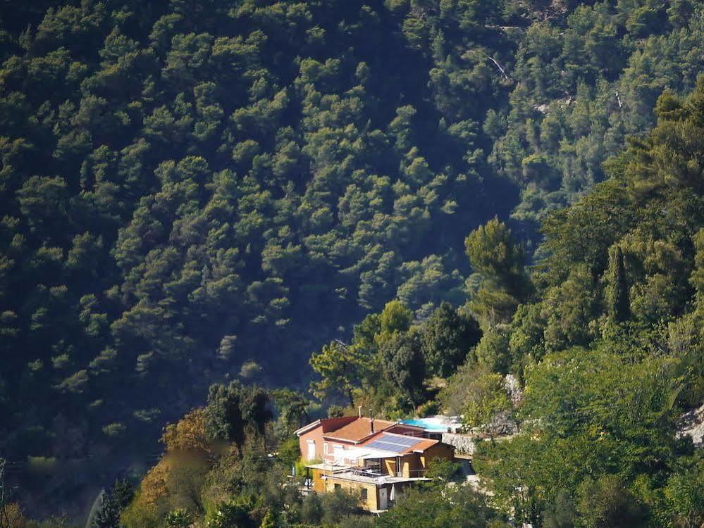 Bed and Breakfast La Vela Peille Экстерьер фото